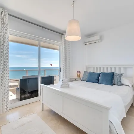 Lxr La Carihuela Sea Views 3hab توريمولينوس